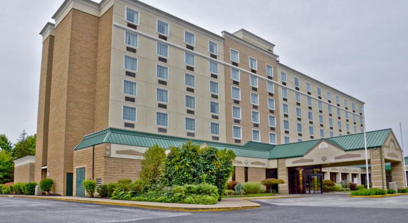 Holiday Inn & Suites Philadelphia-Runnemede/Exit 3-New Jersey Turnpike Екстер'єр фото